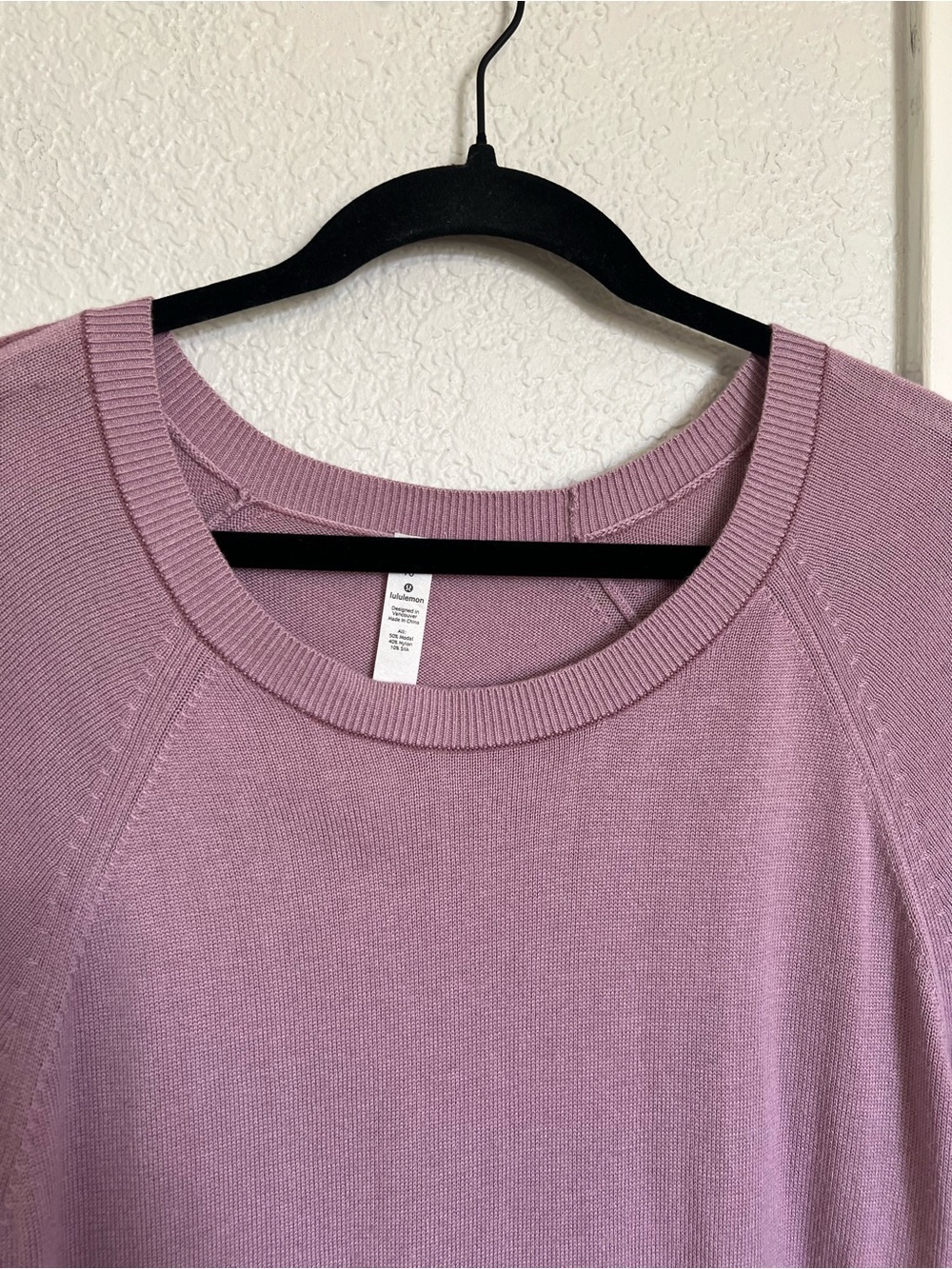 Lululemon Hello Aloe Pullover Sweater Mauve Pink Size 10 Thumbhole Crewneck - Picture 5 of 8